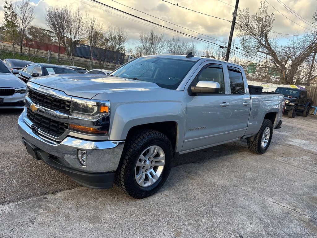 Chevrolet Silverado 1500 Vehicle Full-screen Gallery Image 04