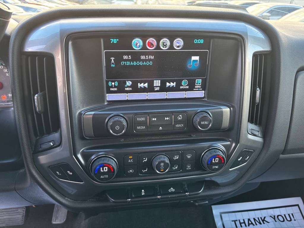 Chevrolet Silverado 1500 Vehicle Full-screen Gallery Image 15