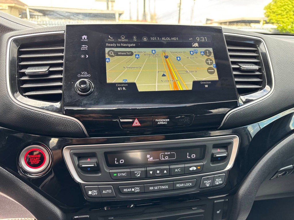 Honda Pilot Vehicle Full-screen Gallery Image 15