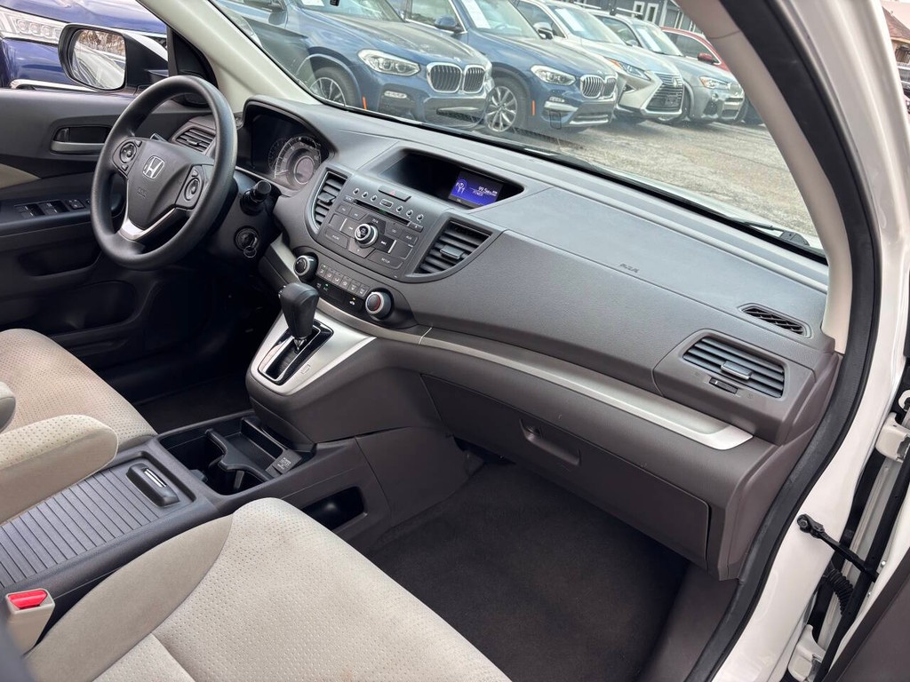 Honda CR-V Vehicle Full-screen Gallery Image 12