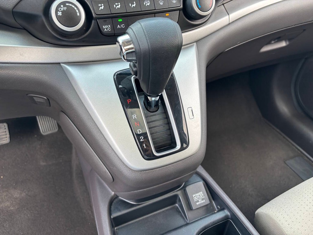 Honda CR-V Vehicle Full-screen Gallery Image 19