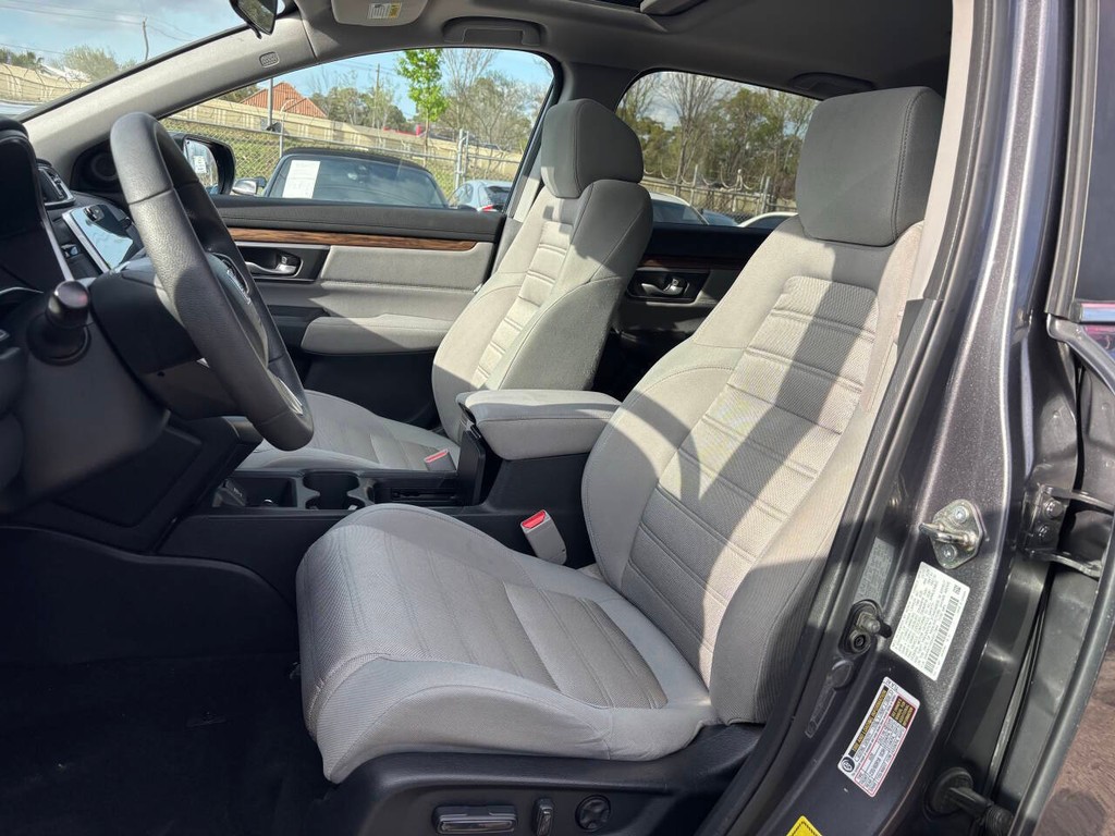 Honda CR-V Vehicle Full-screen Gallery Image 09