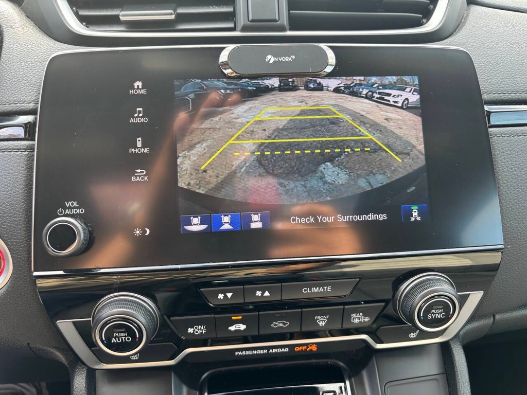 Honda CR-V Vehicle Full-screen Gallery Image 16