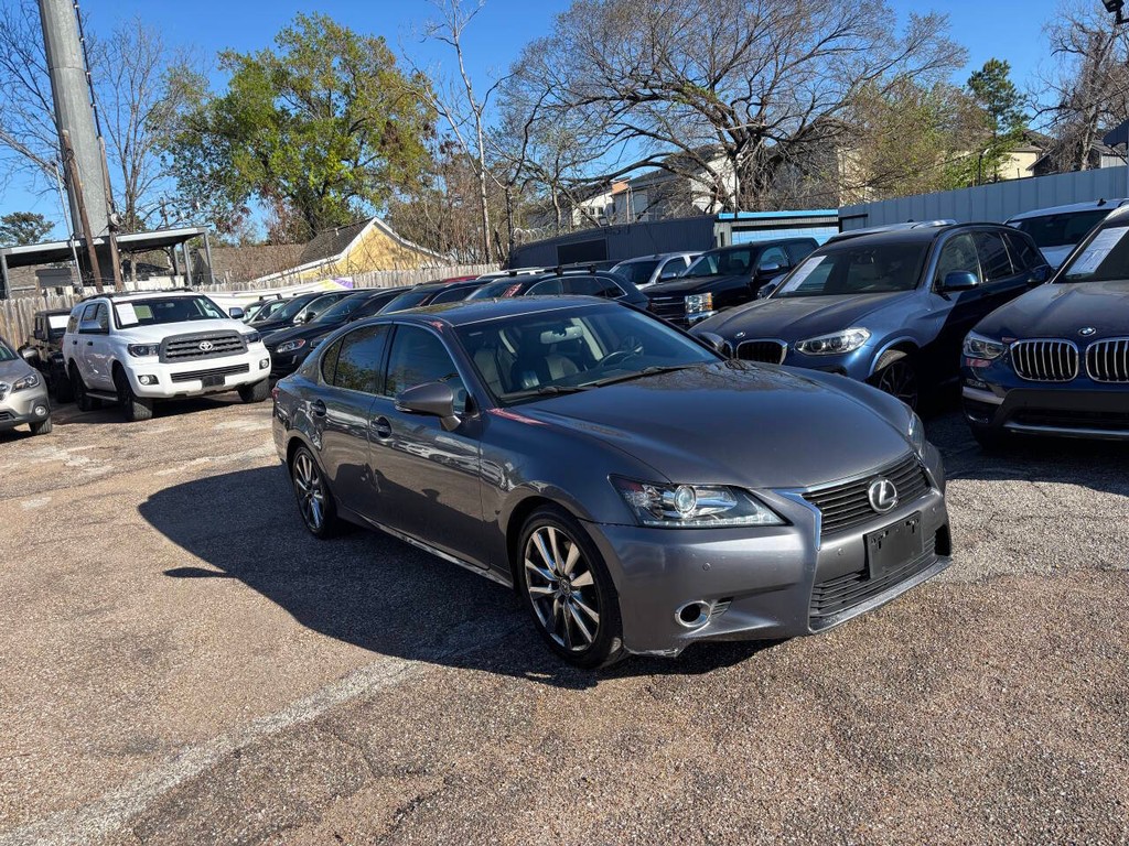 Lexus GS 350 Vehicle Full-screen Gallery Image 04