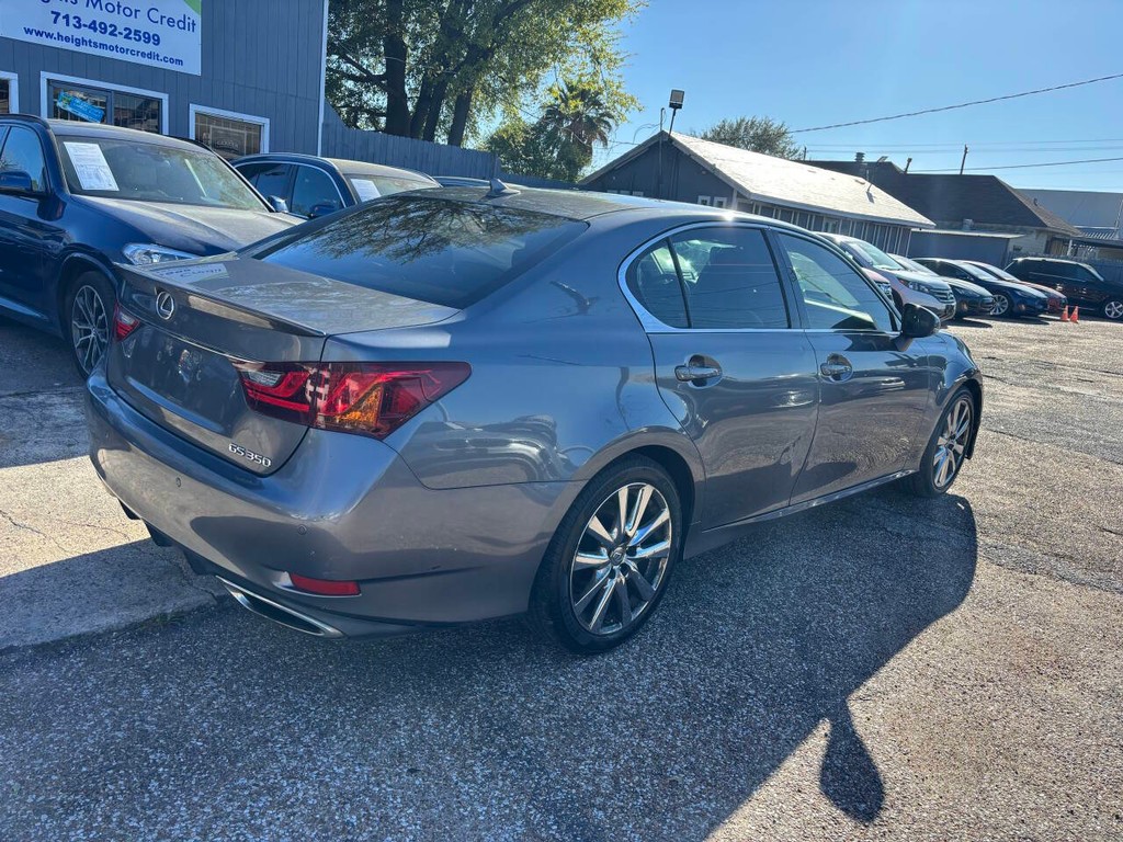 Lexus GS 350 Vehicle Full-screen Gallery Image 07