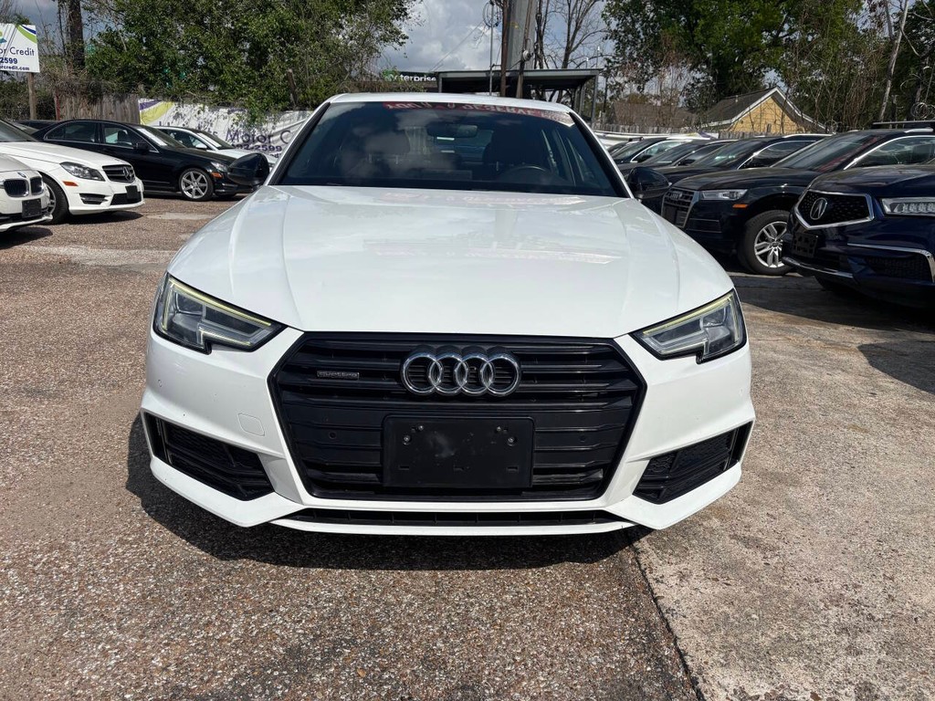 Audi A4 Vehicle Full-screen Gallery Image 02