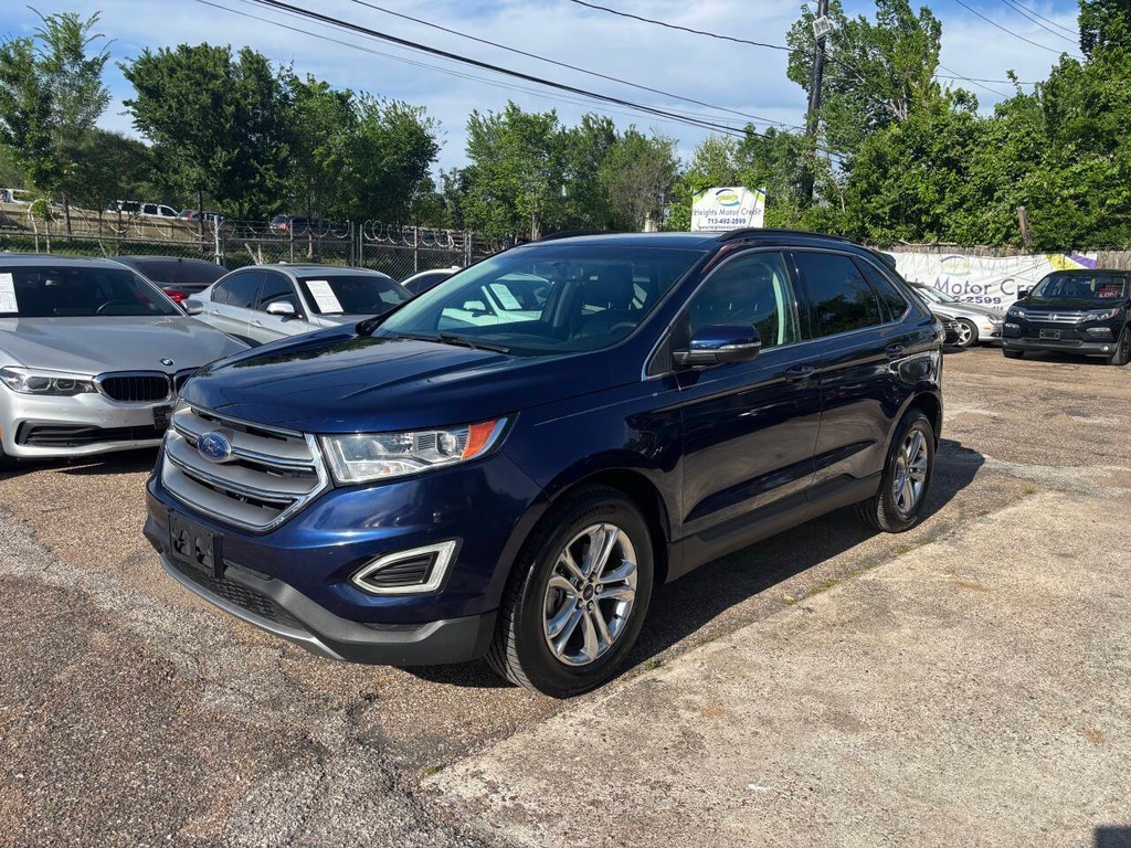 Ford Edge Vehicle Full-screen Gallery Image 03