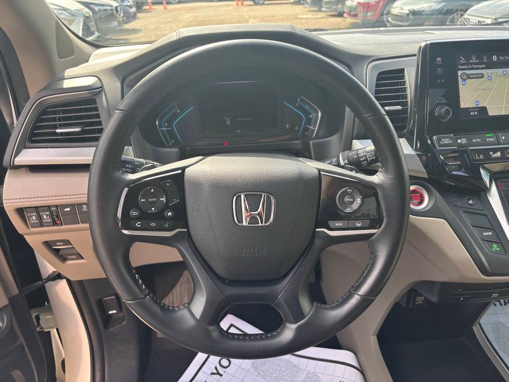 Honda Odyssey Vehicle Full-screen Gallery Image 28