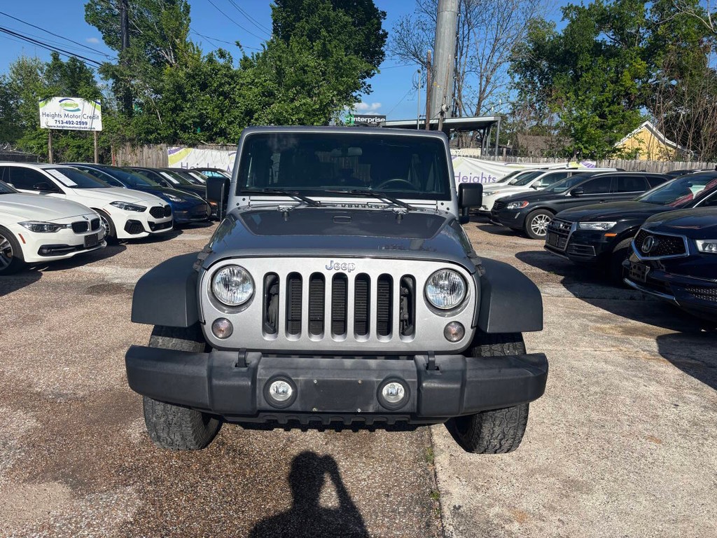 Jeep Wrangler Unlimited Vehicle Full-screen Gallery Image 02