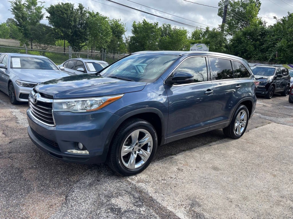 Toyota Highlander Vehicle Full-screen Gallery Image 04