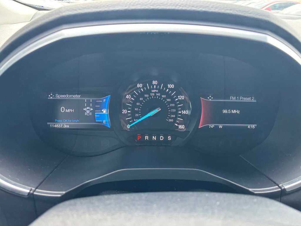 Ford Edge Vehicle Full-screen Gallery Image 32