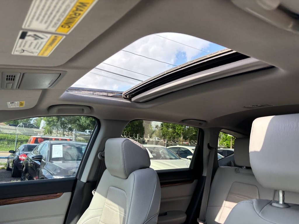 Honda CR-V Vehicle Full-screen Gallery Image 28