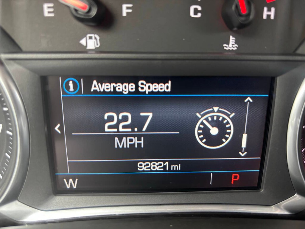 GMC Terrain Vehicle Full-screen Gallery Image 31