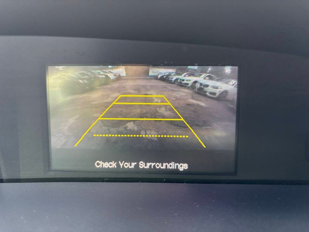 Honda Civic Sedan Vehicle Full-screen Gallery Image 23