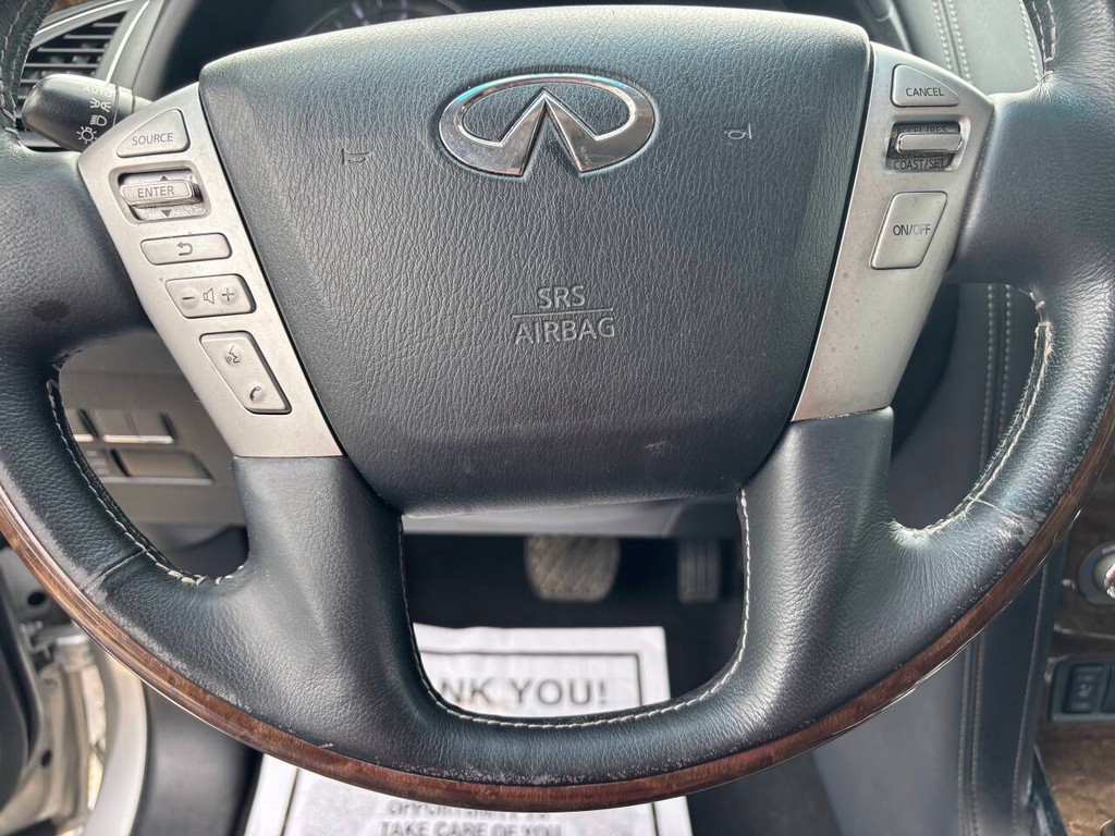 INFINITI QX80 Vehicle Full-screen Gallery Image 27