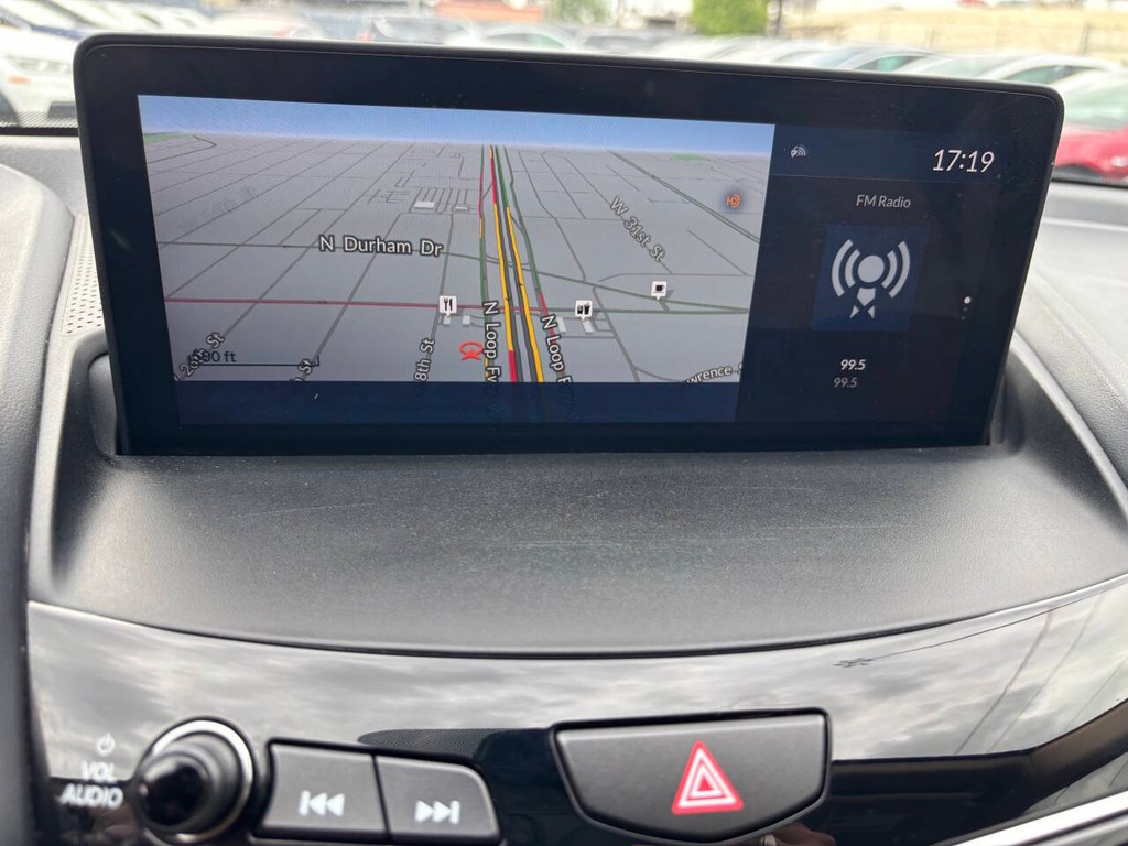 Acura RDX Vehicle Full-screen Gallery Image 22
