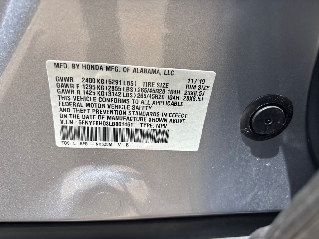 Honda Passport Vehicle Full-screen Gallery Image 32