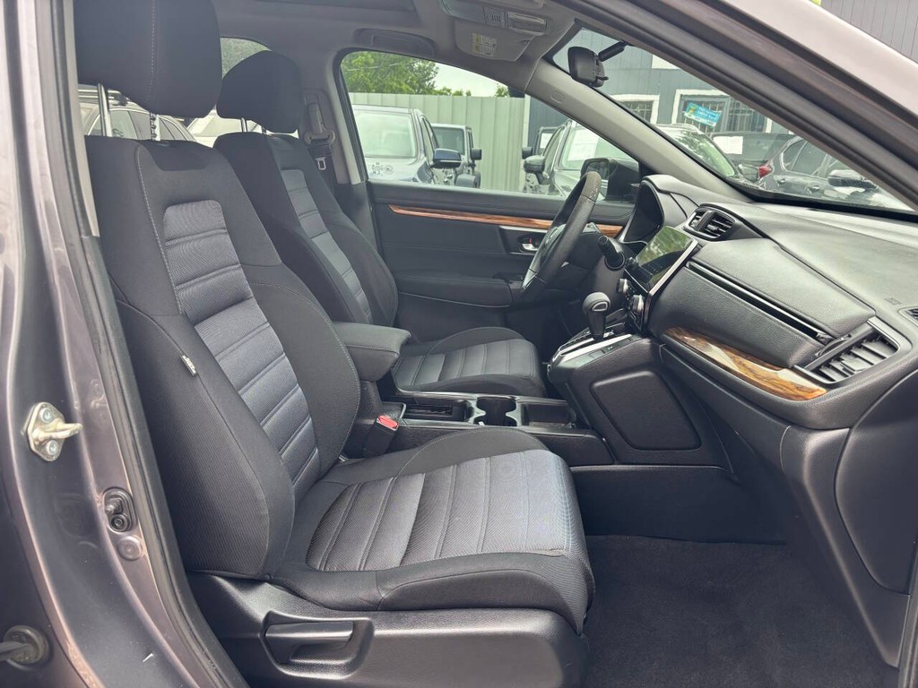 Honda CR-V Vehicle Full-screen Gallery Image 12