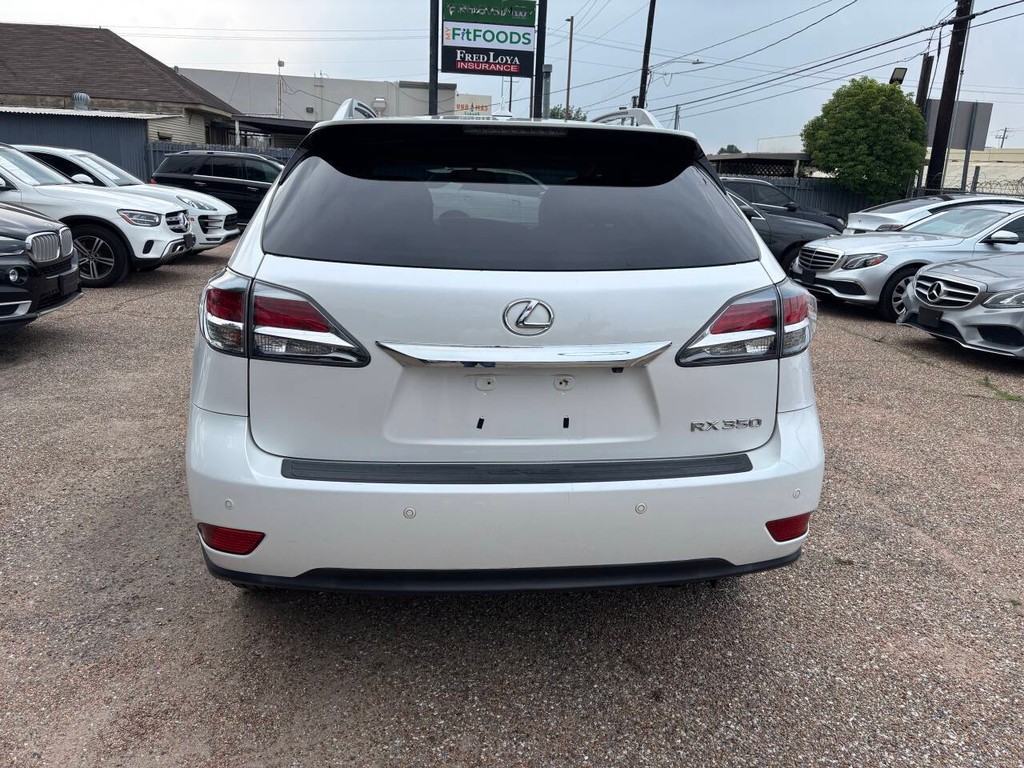 Lexus RX 350 Vehicle Full-screen Gallery Image 06