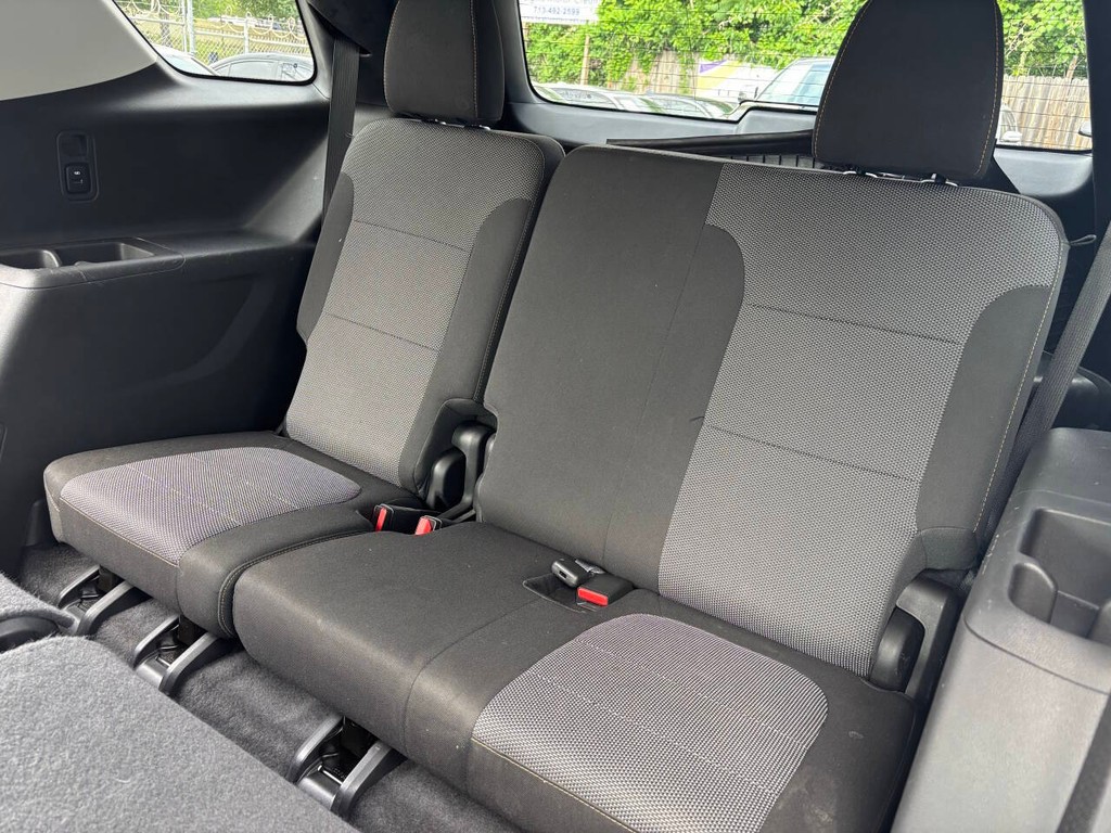 Chevrolet Traverse Vehicle Full-screen Gallery Image 18