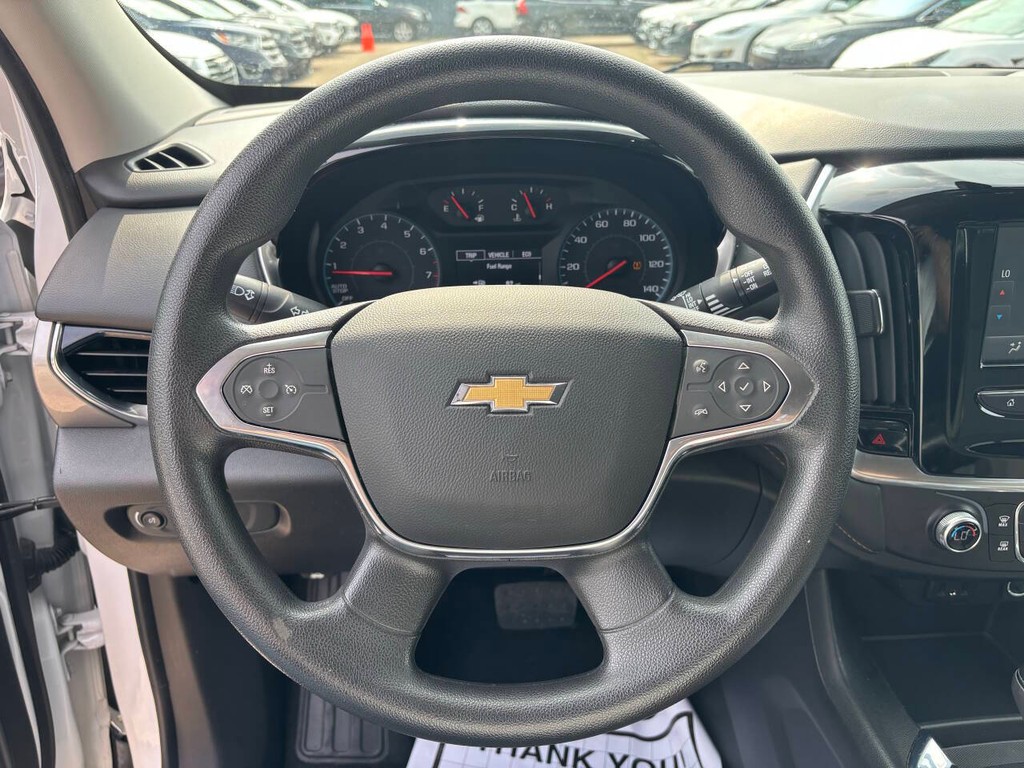 Chevrolet Traverse Vehicle Full-screen Gallery Image 28