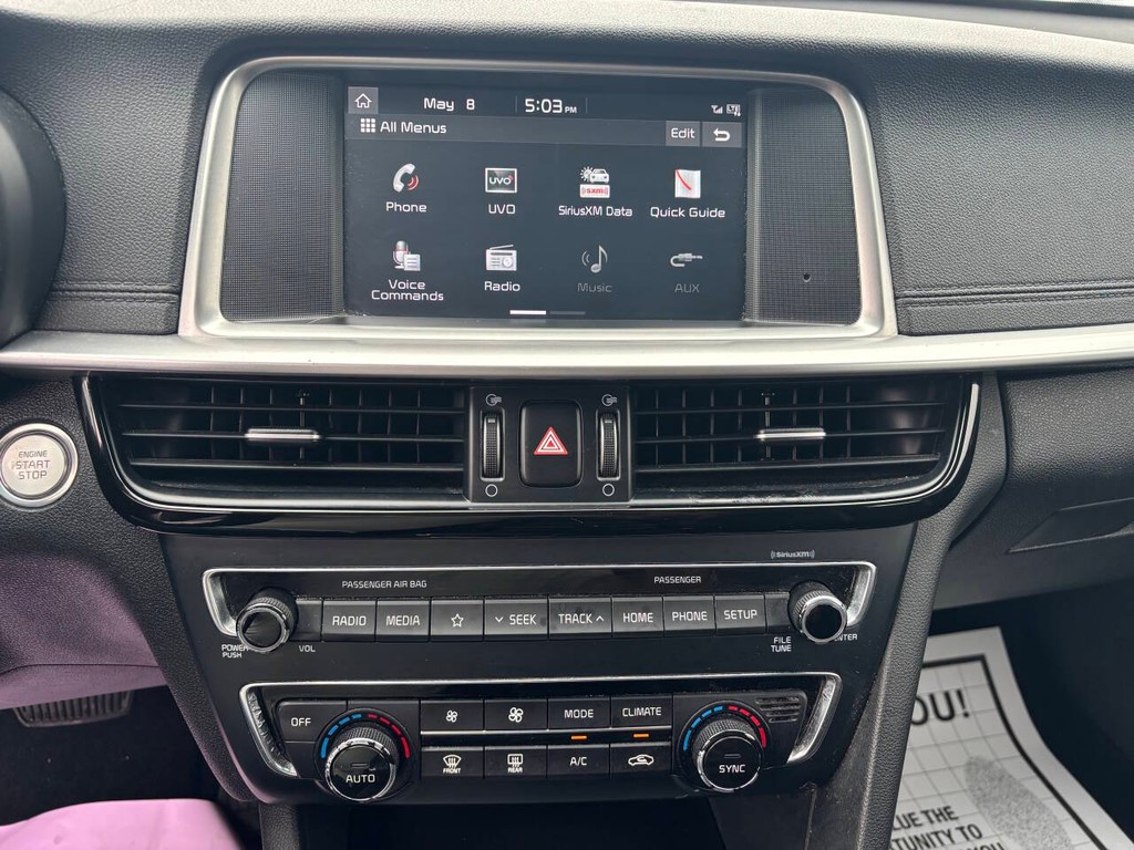 Kia Optima Vehicle Full-screen Gallery Image 20
