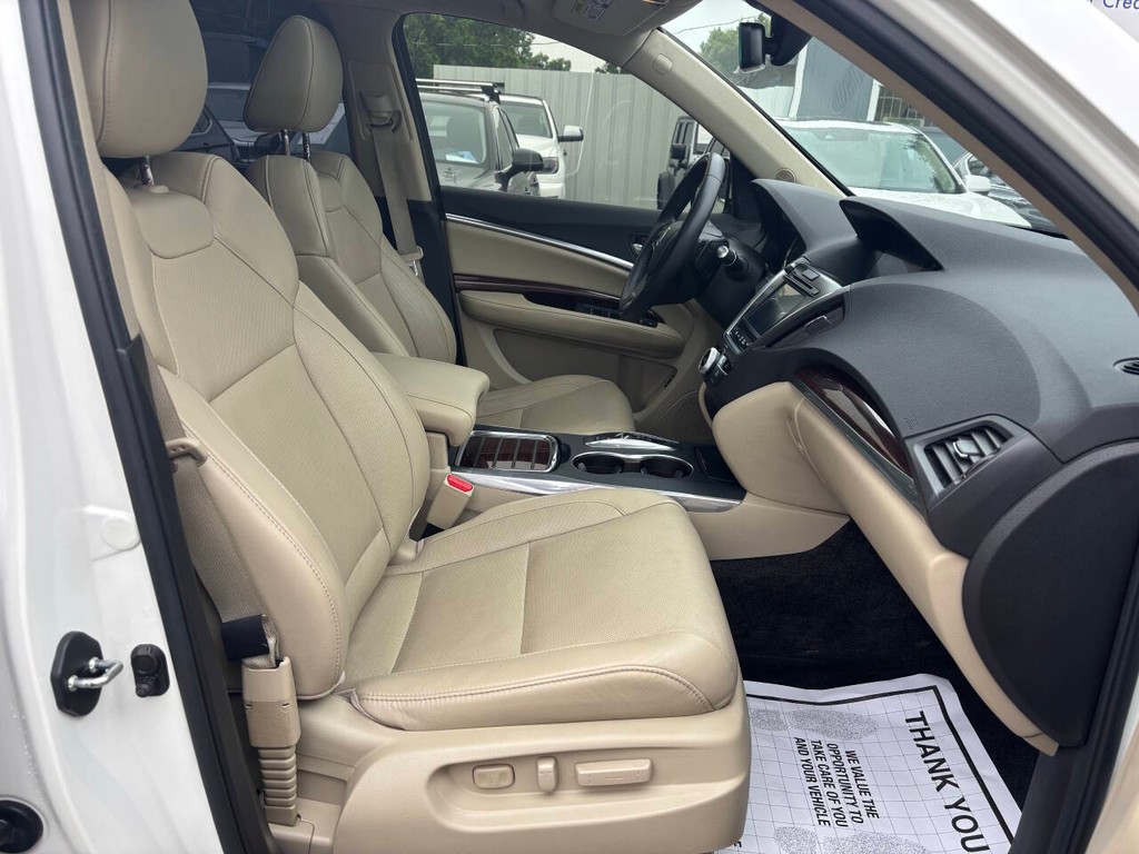 Acura MDX Vehicle Full-screen Gallery Image 12