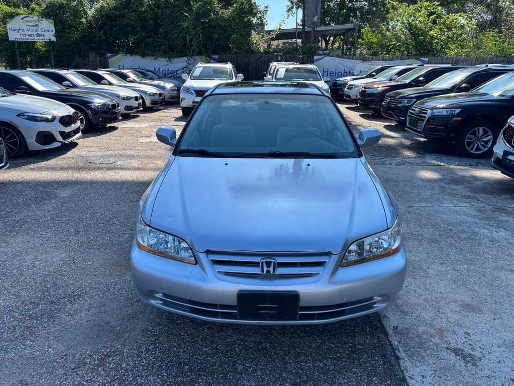 Honda Accord Sedan Vehicle Full-screen Gallery Image 02