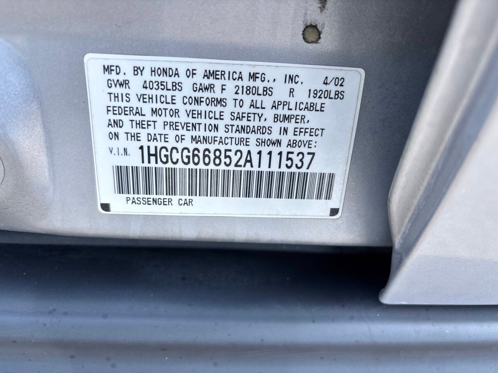 Honda Accord Sedan Vehicle Full-screen Gallery Image 29