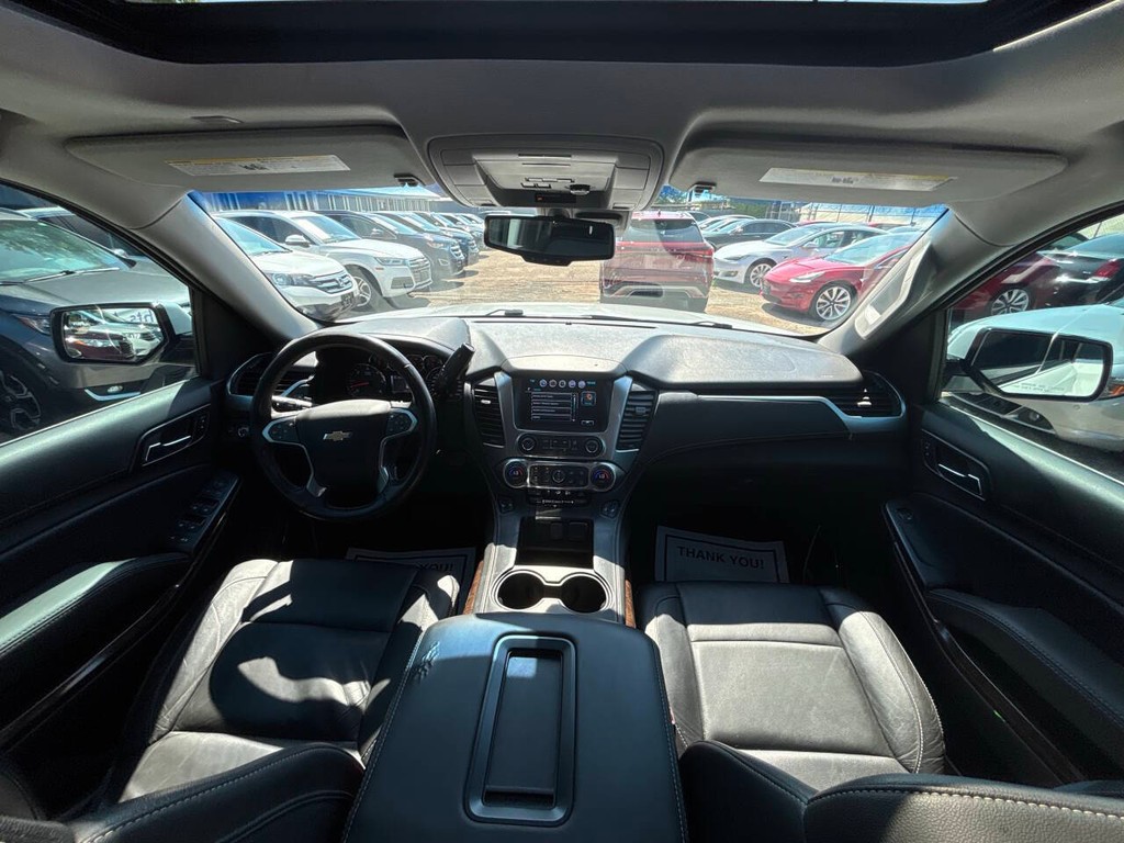 Chevrolet Tahoe Vehicle Full-screen Gallery Image 22