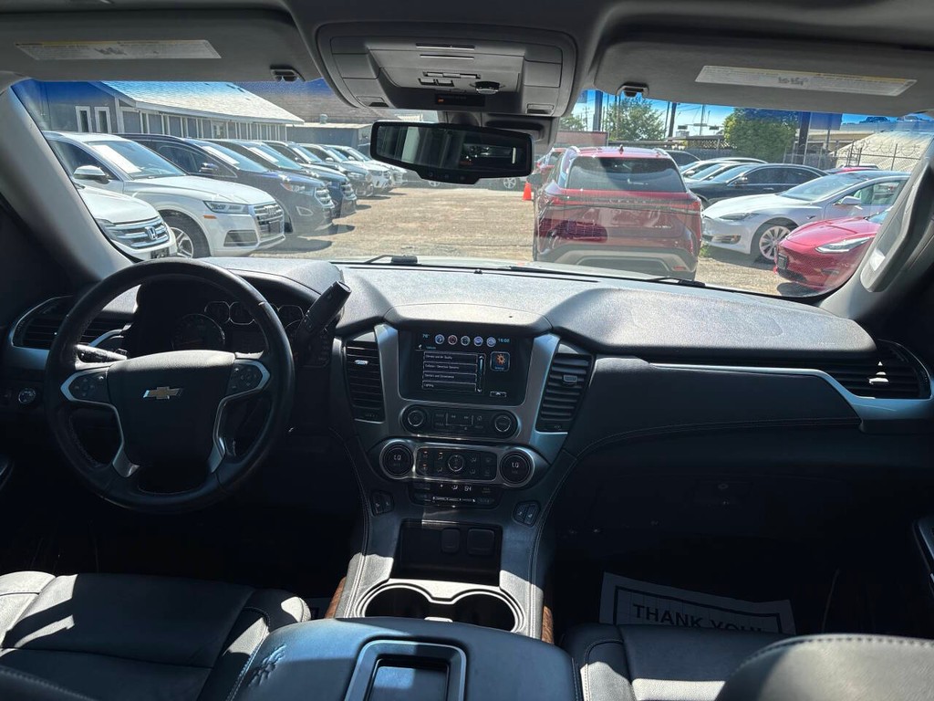 Chevrolet Tahoe Vehicle Full-screen Gallery Image 23