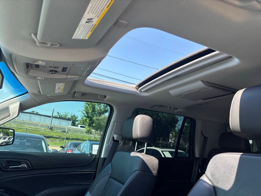 Chevrolet Tahoe Vehicle Full-screen Gallery Image 31