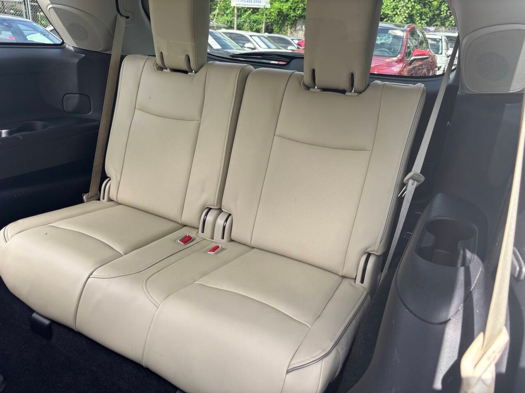 INFINITI QX60 Vehicle Full-screen Gallery Image 14