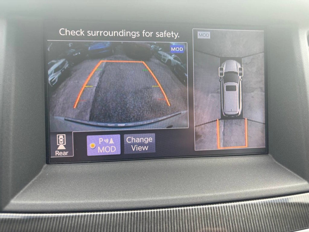 INFINITI QX60 Vehicle Full-screen Gallery Image 21