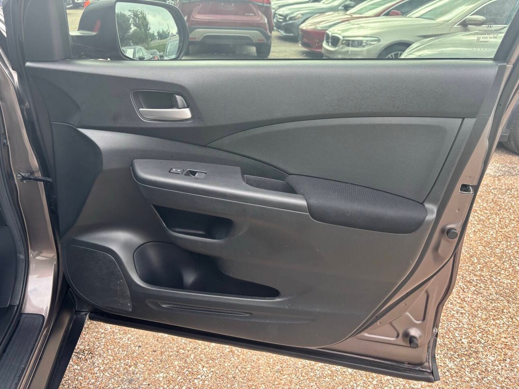 Honda CR-V Vehicle Full-screen Gallery Image 12