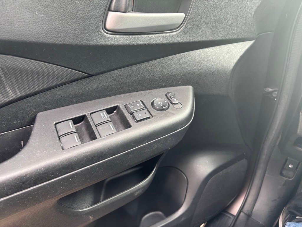 Honda CR-V Vehicle Full-screen Gallery Image 24
