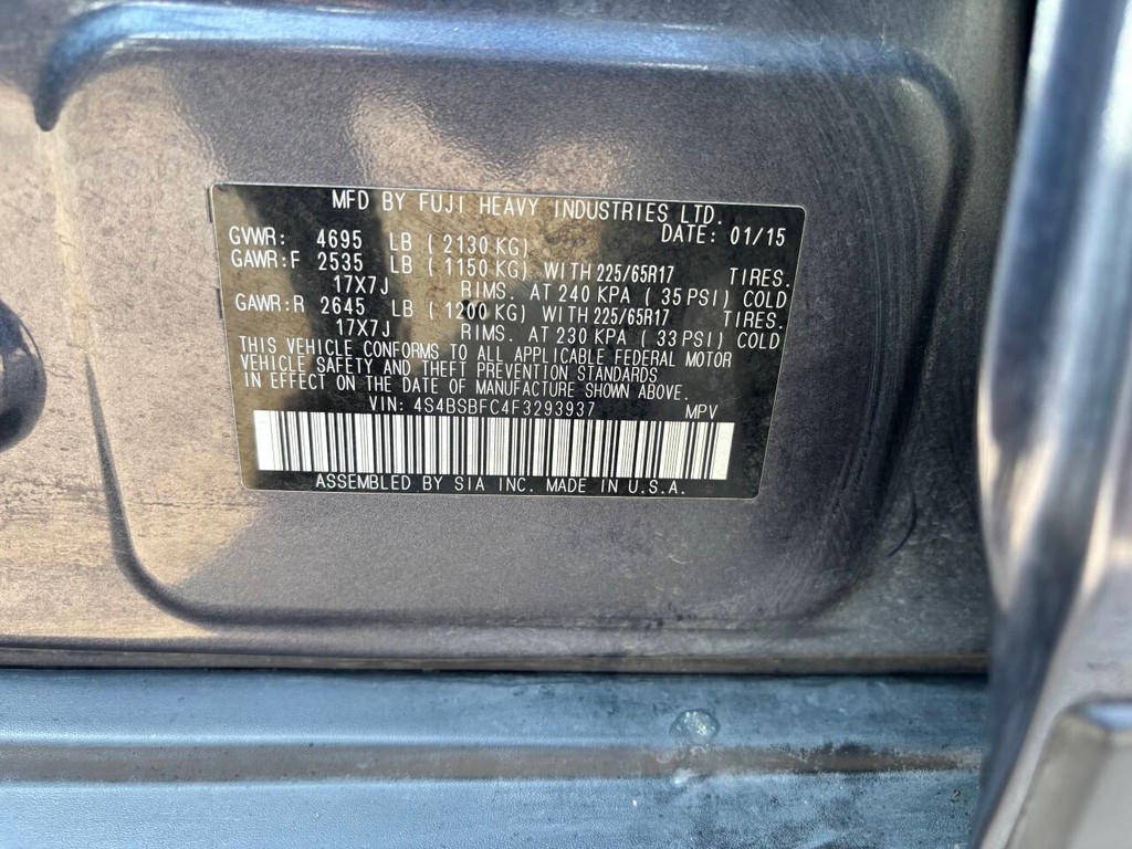 Subaru Outback Vehicle Full-screen Gallery Image 25
