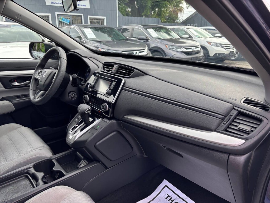 Honda CR-V Vehicle Full-screen Gallery Image 11