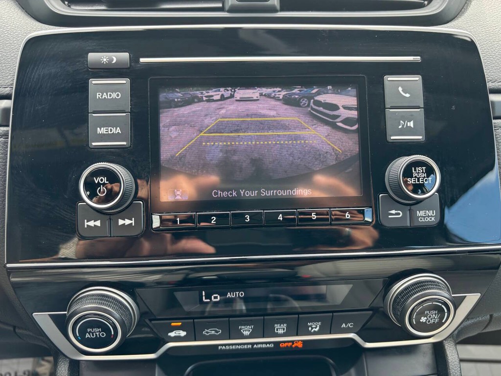 Honda CR-V Vehicle Full-screen Gallery Image 21