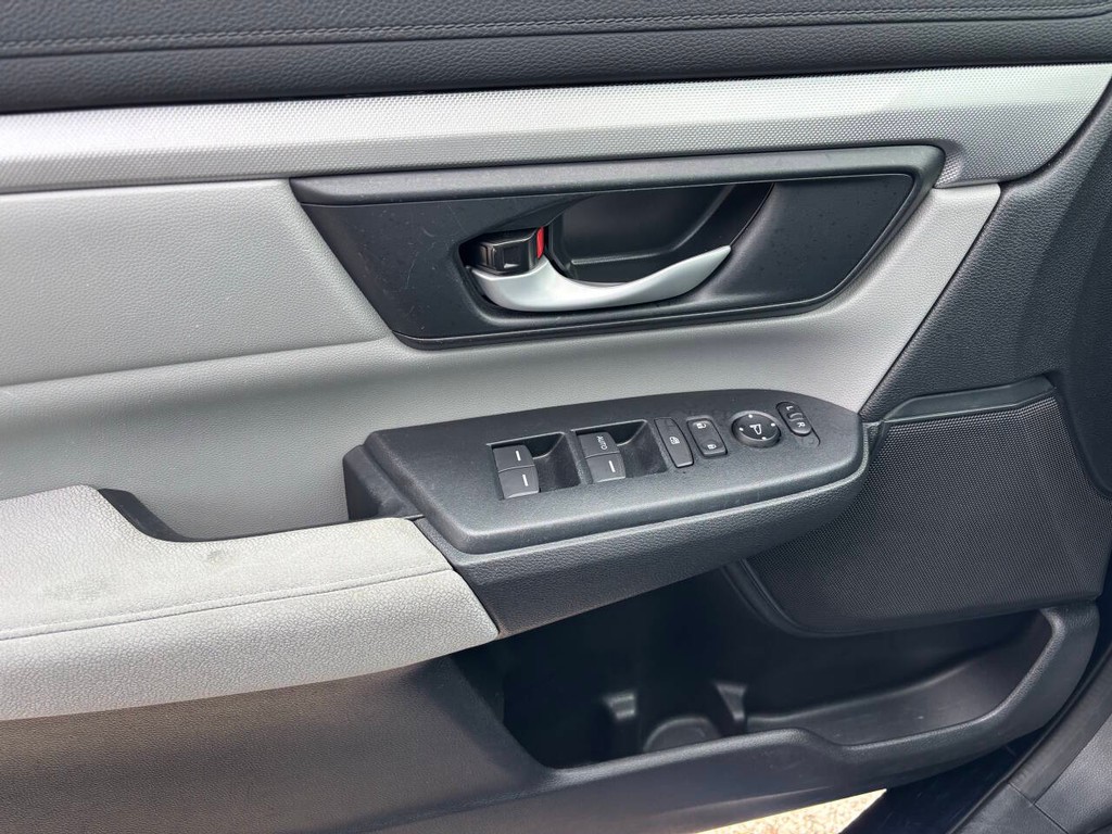 Honda CR-V Vehicle Full-screen Gallery Image 25
