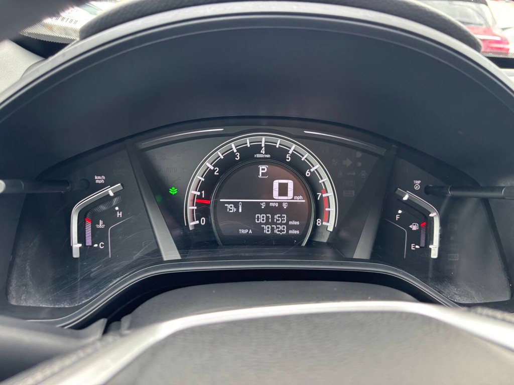 Honda CR-V Vehicle Full-screen Gallery Image 26