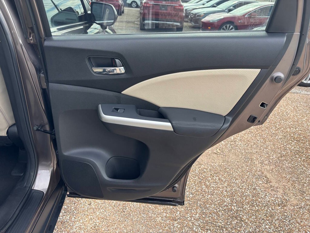 Honda CR-V Vehicle Full-screen Gallery Image 17