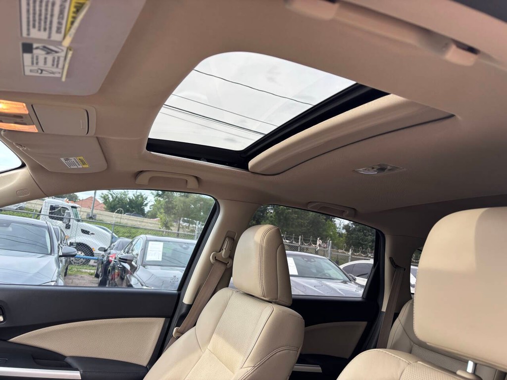 Honda CR-V Vehicle Full-screen Gallery Image 27
