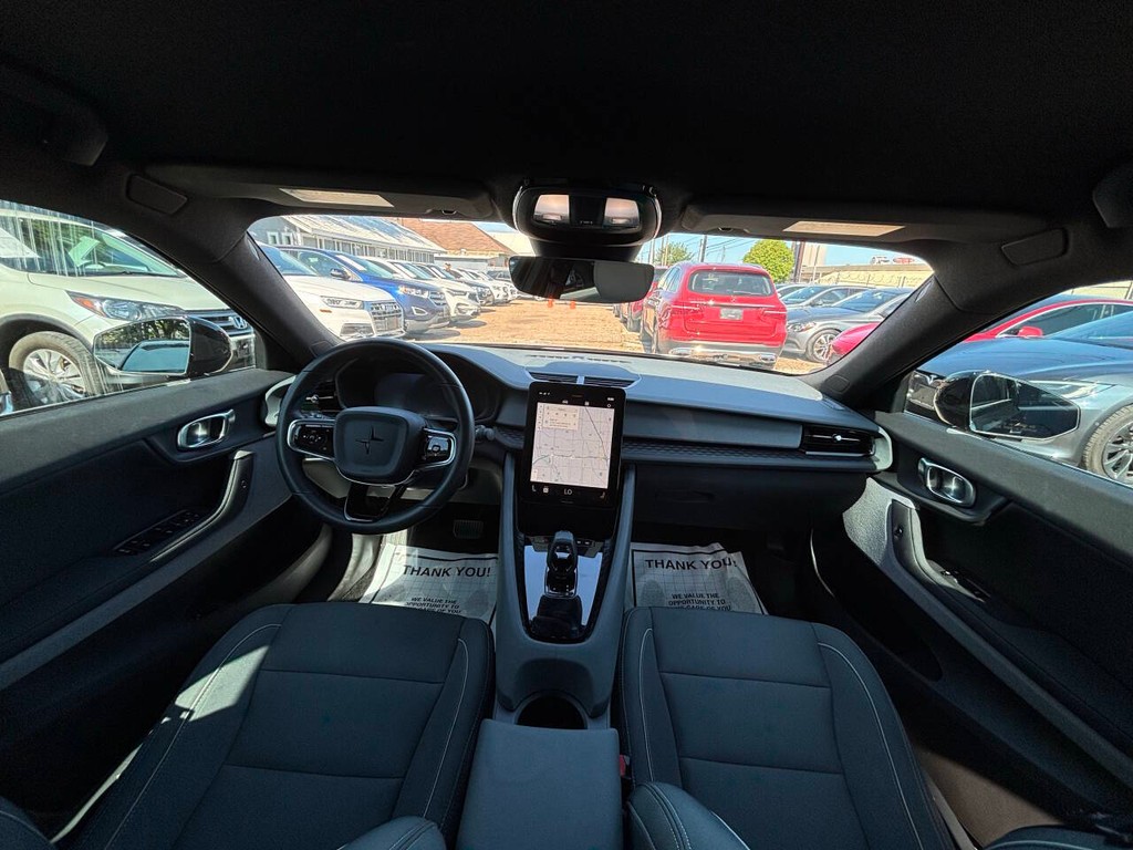 Polestar 2 Vehicle Full-screen Gallery Image 18