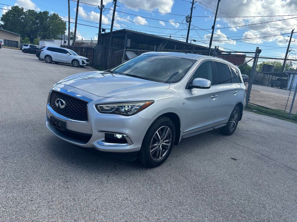 INFINITI QX60 Vehicle Full-screen Gallery Image 04