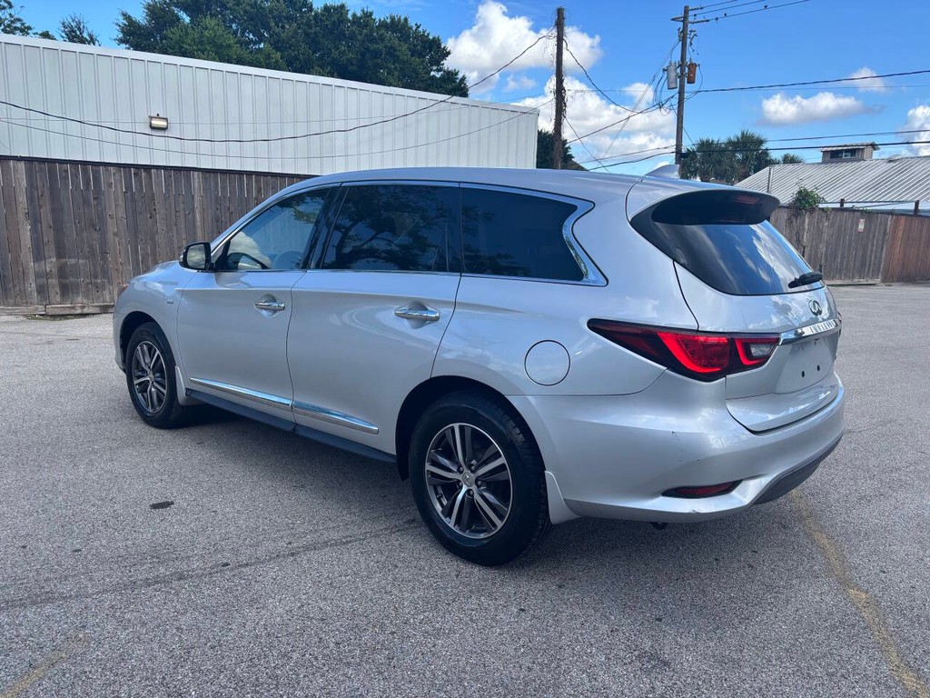INFINITI QX60 Vehicle Full-screen Gallery Image 07