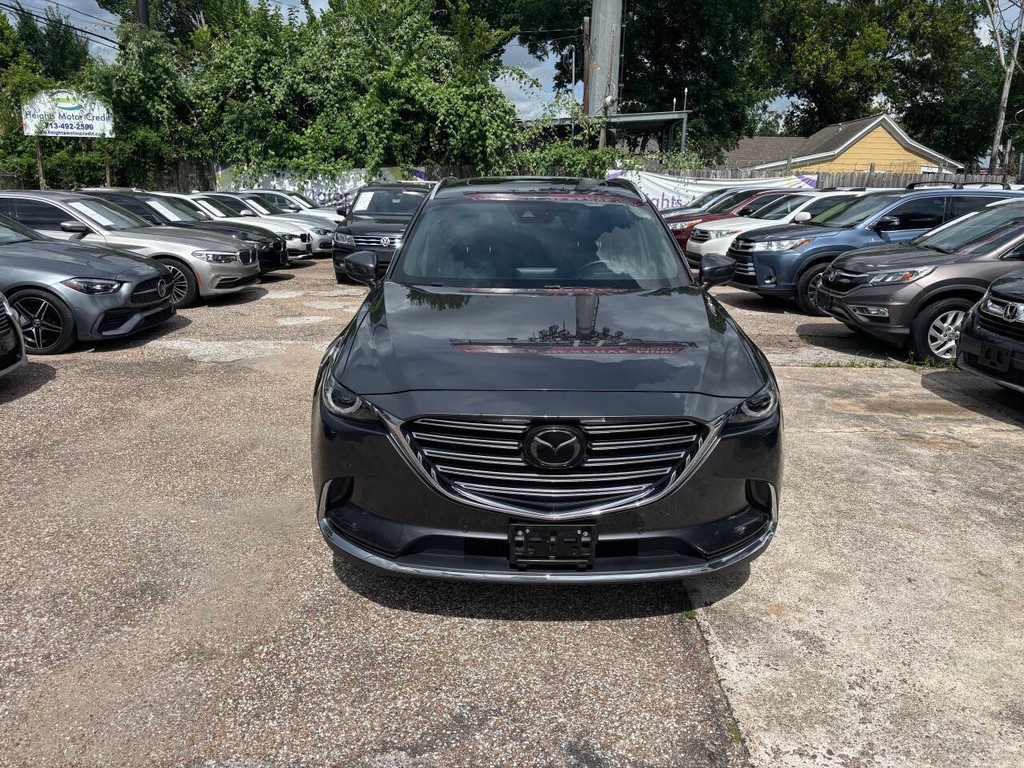 Mazda CX-9 Vehicle Full-screen Gallery Image 02