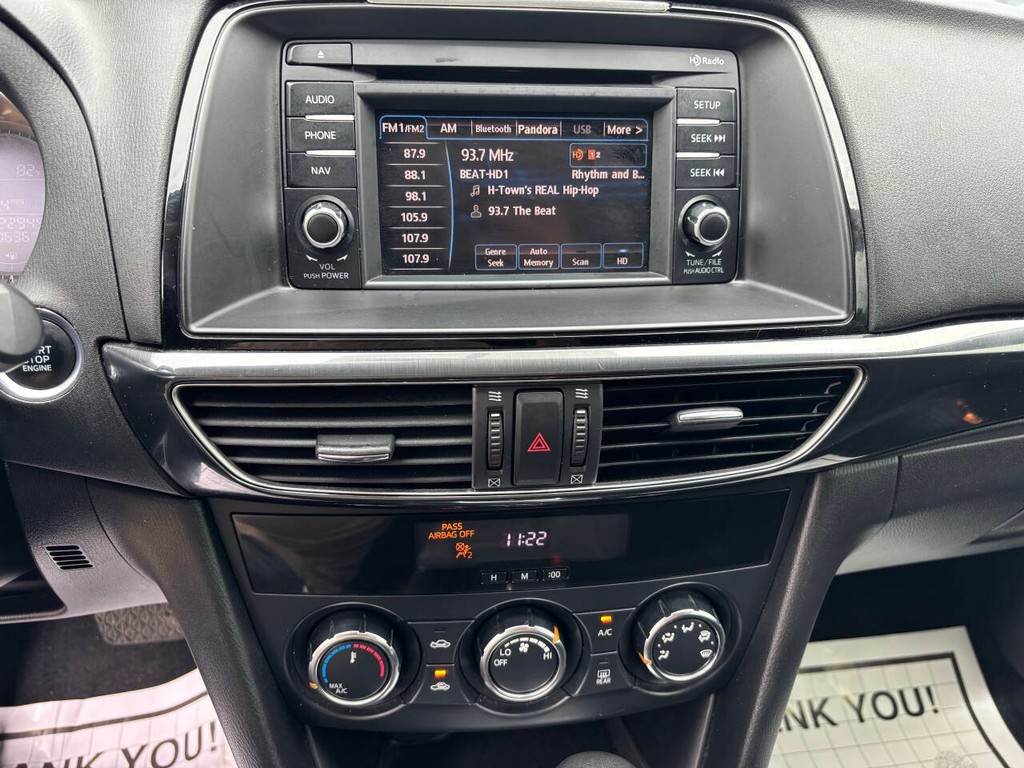 Mazda MAZDA6 Vehicle Full-screen Gallery Image 20