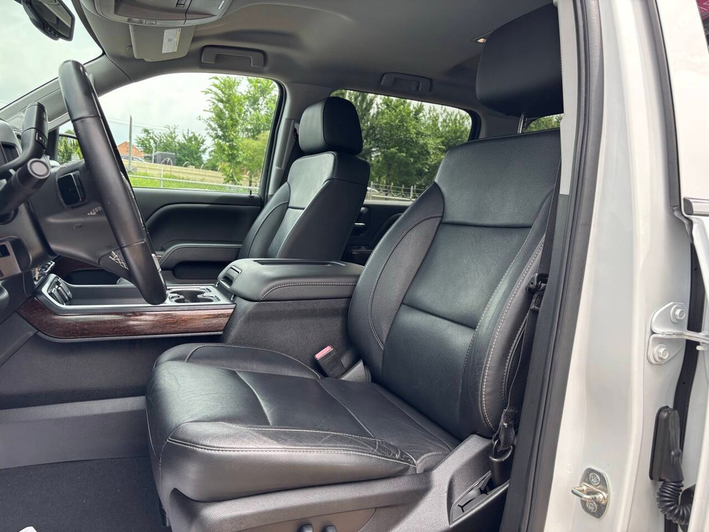 GMC Sierra 1500 Vehicle Full-screen Gallery Image 09