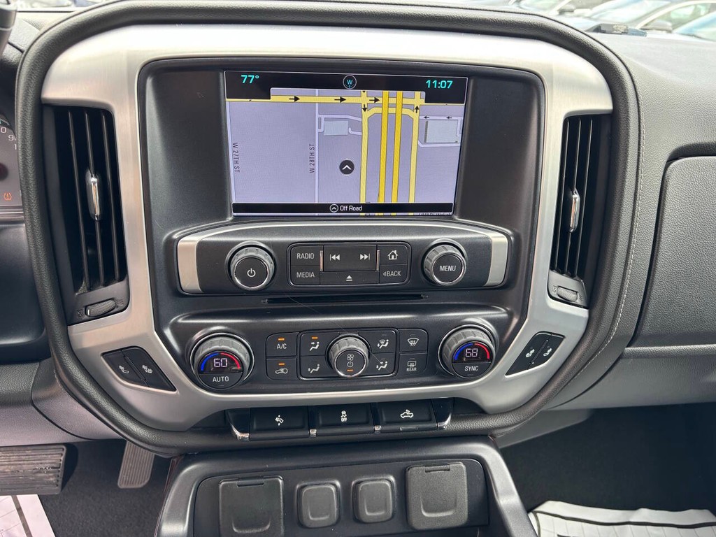 GMC Sierra 1500 Vehicle Full-screen Gallery Image 20